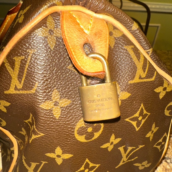 Authentic Luis Vuitton Doctors Bag - Picture 6 of 7